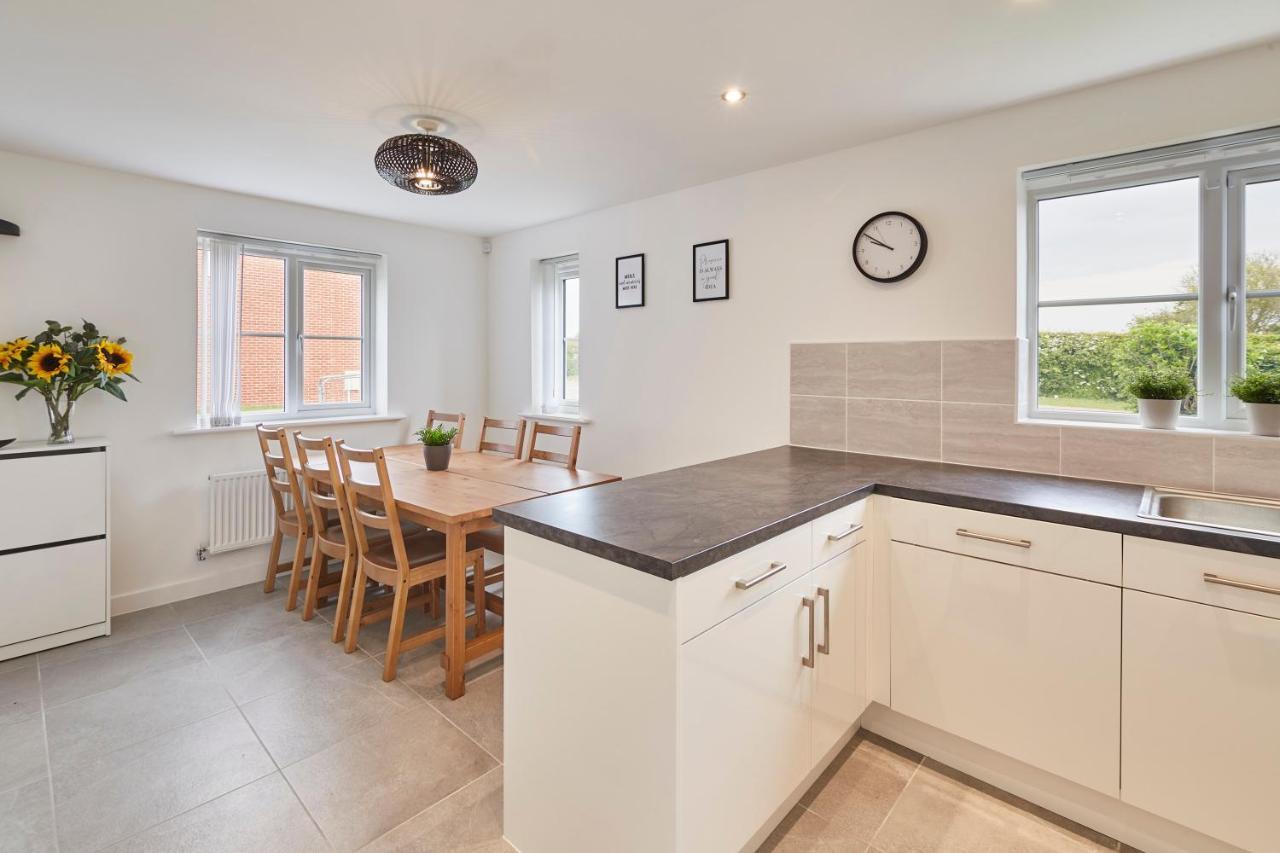 Host & Stay - Cayton Bay Cottage Kültér fotó